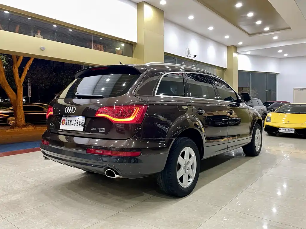 Audi Q7 2013