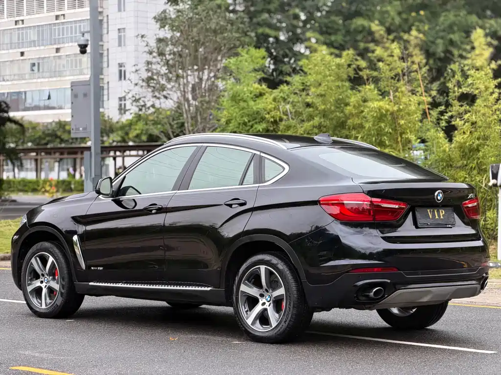 BMW X6 2015 — фото 13