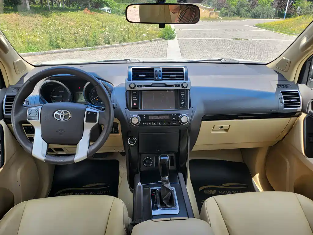 Toyota Prado 2017 — фото 4