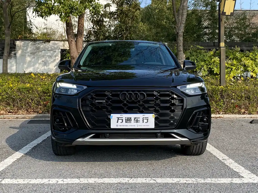 Audi Q5L 2023 — фото 2