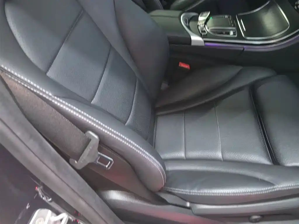 Mercedes-Benz C-Class 2020 — фото 25