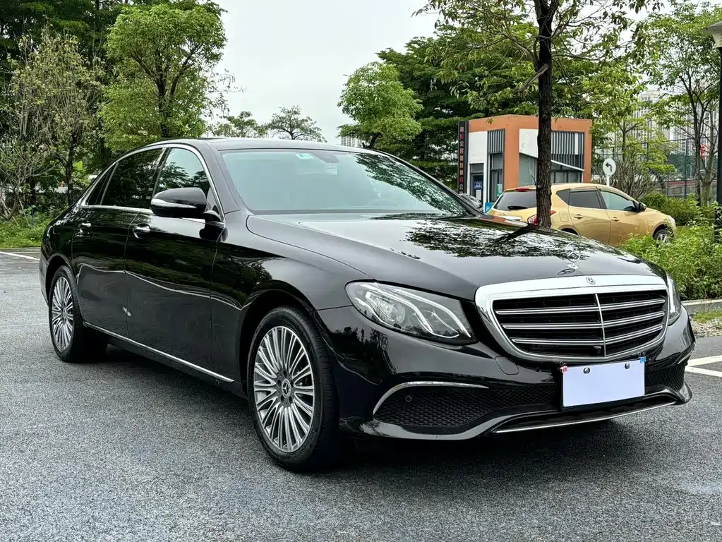 Mercedes-Benz E-Class 2019 — фото 3