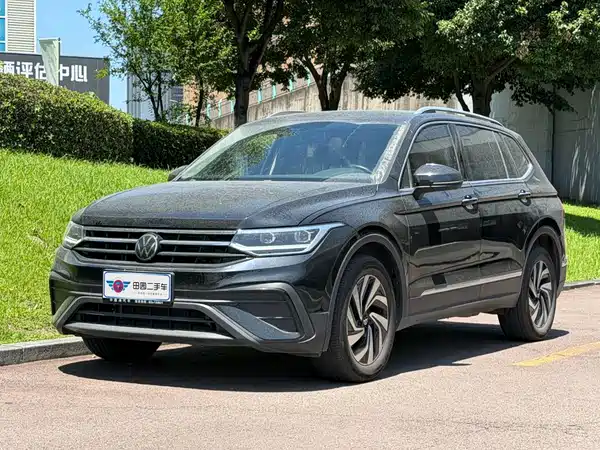 Volkswagen Tiguan L 2024