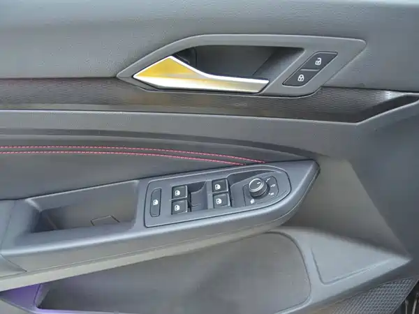 Volkswagen Golf GTI 2022