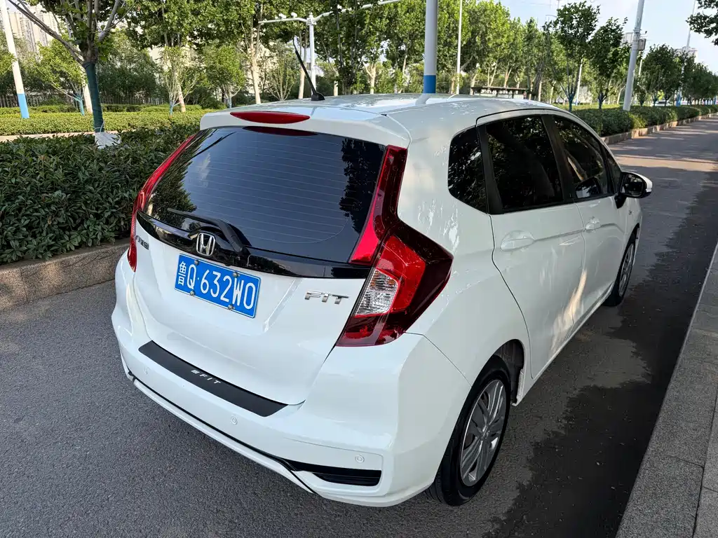 Honda Fit 2020 — фото 10