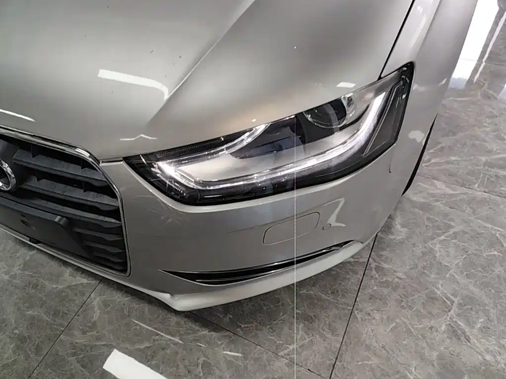Audi A4L 2014 — фото 24