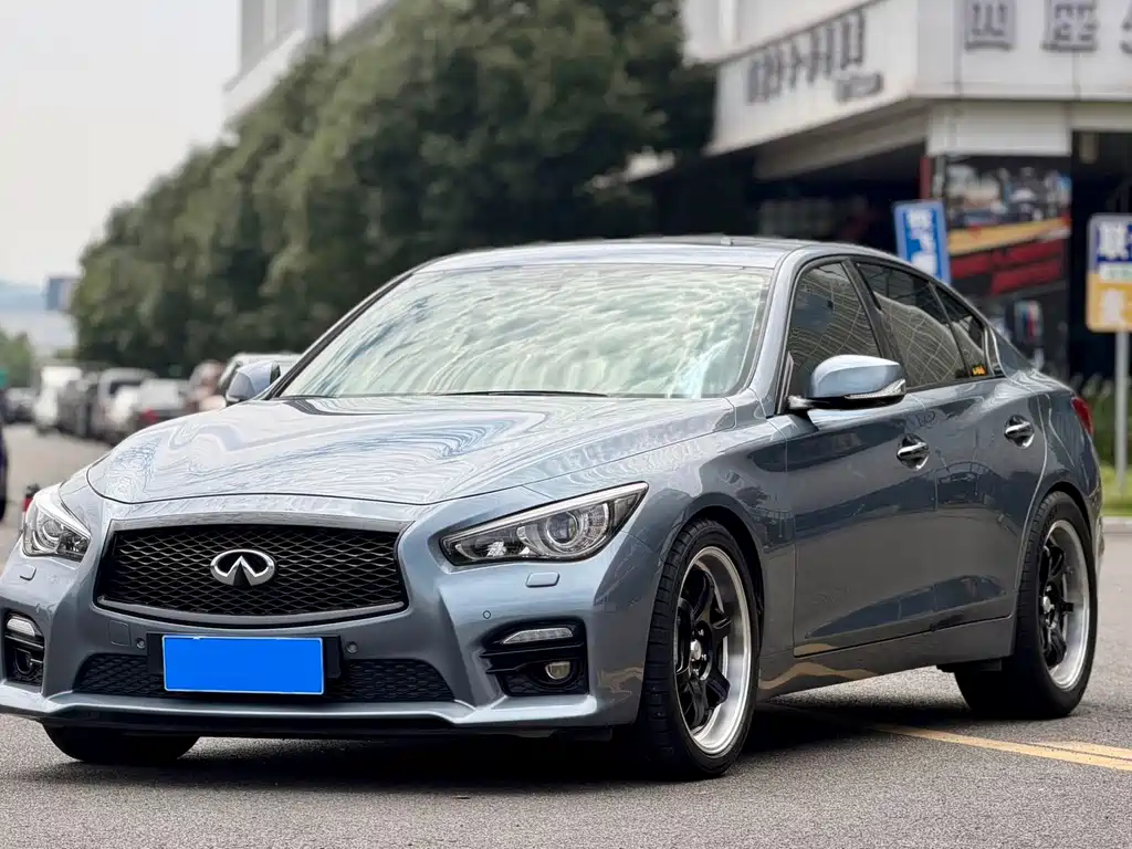 Infiniti Q50 2015 — фото 3