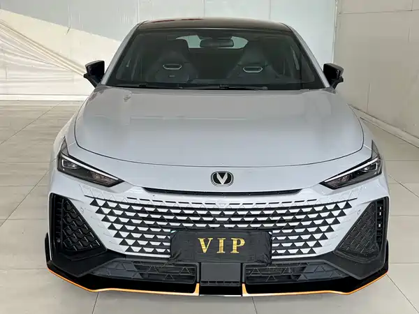 Changan UNI-V 2022