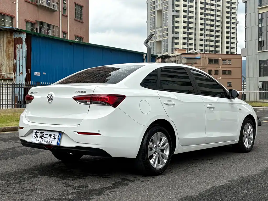Buick Excelle 2021 — фото 12