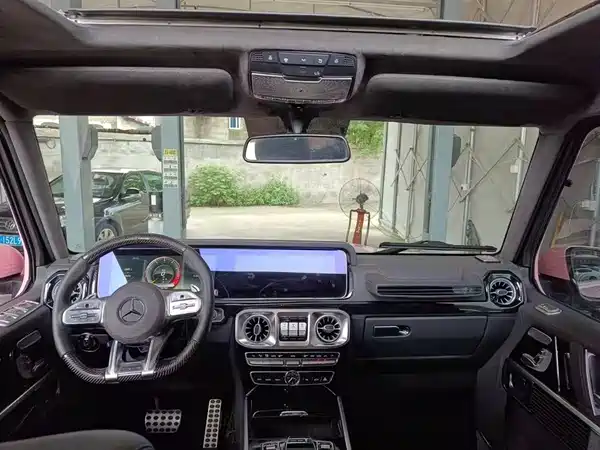 Mercedes-Benz G-Class 2010