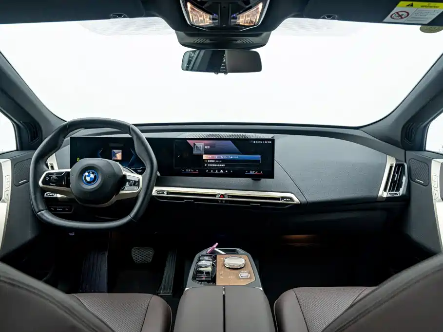 BMW iX 2024 — фото 20