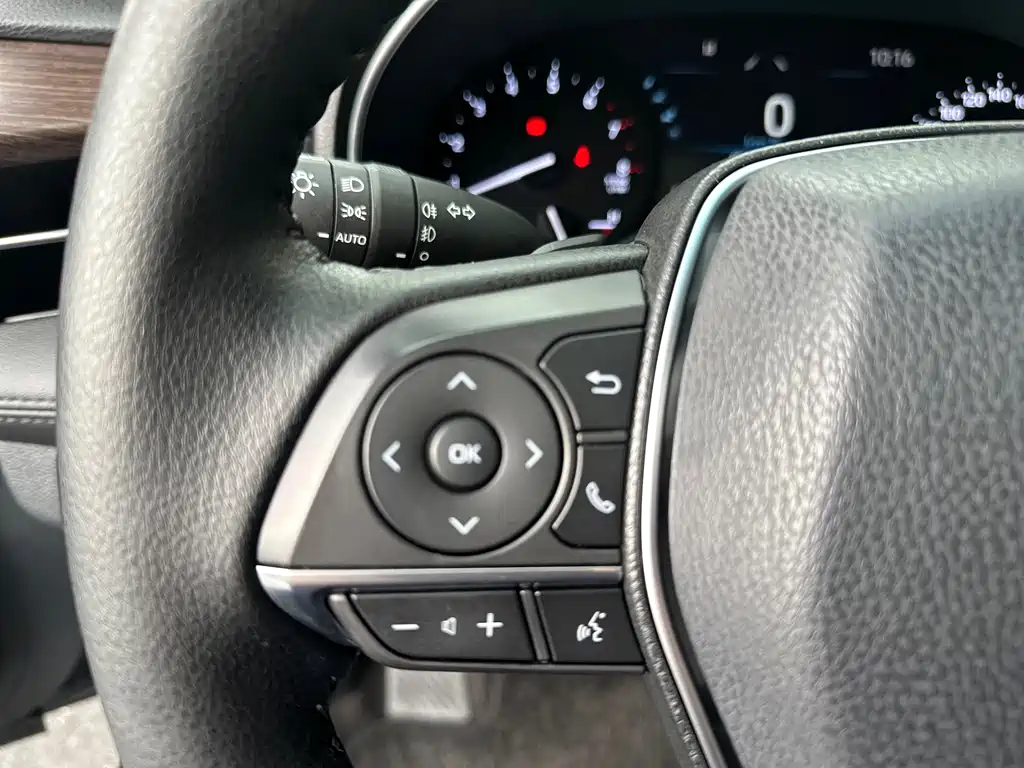 Toyota Avalon 2023 — фото 11