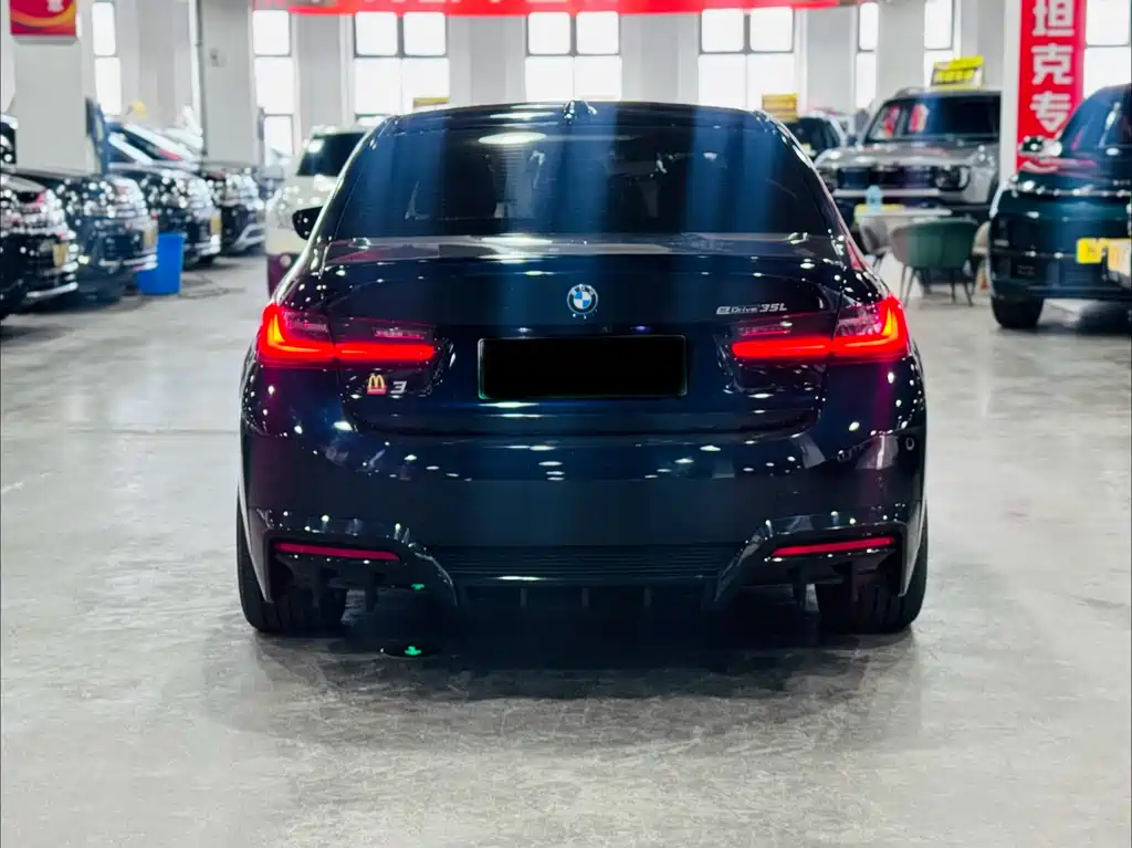 BMW i3 2022