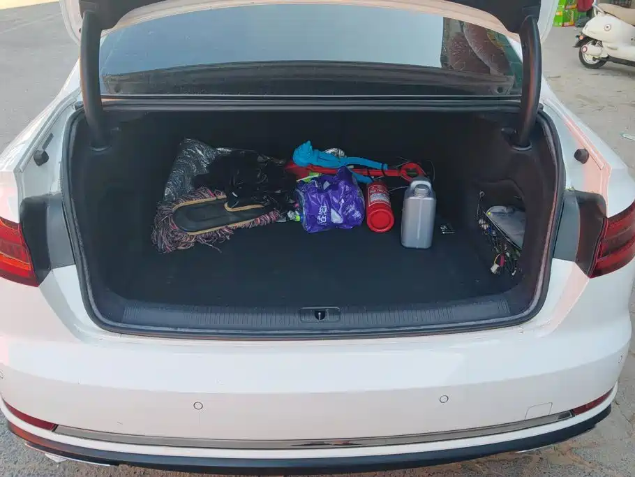 Audi A4L 2019