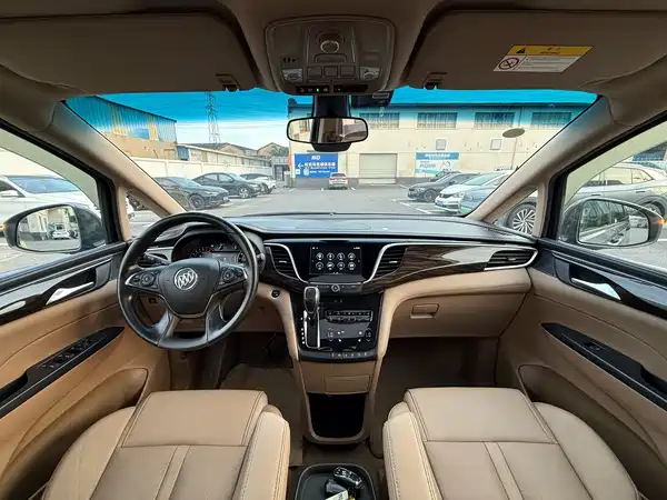 Buick GL8 2017