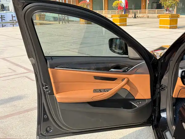 BMW 5 Series 2018