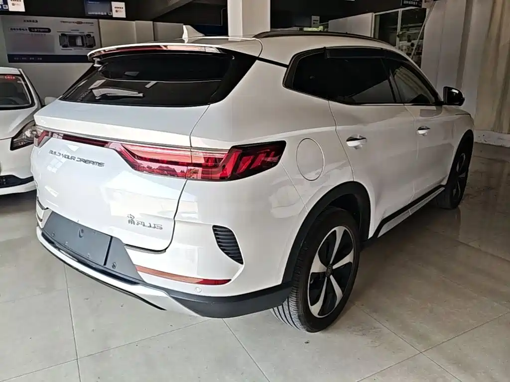BYD Song PLUS New Energy 2023 — фото 7