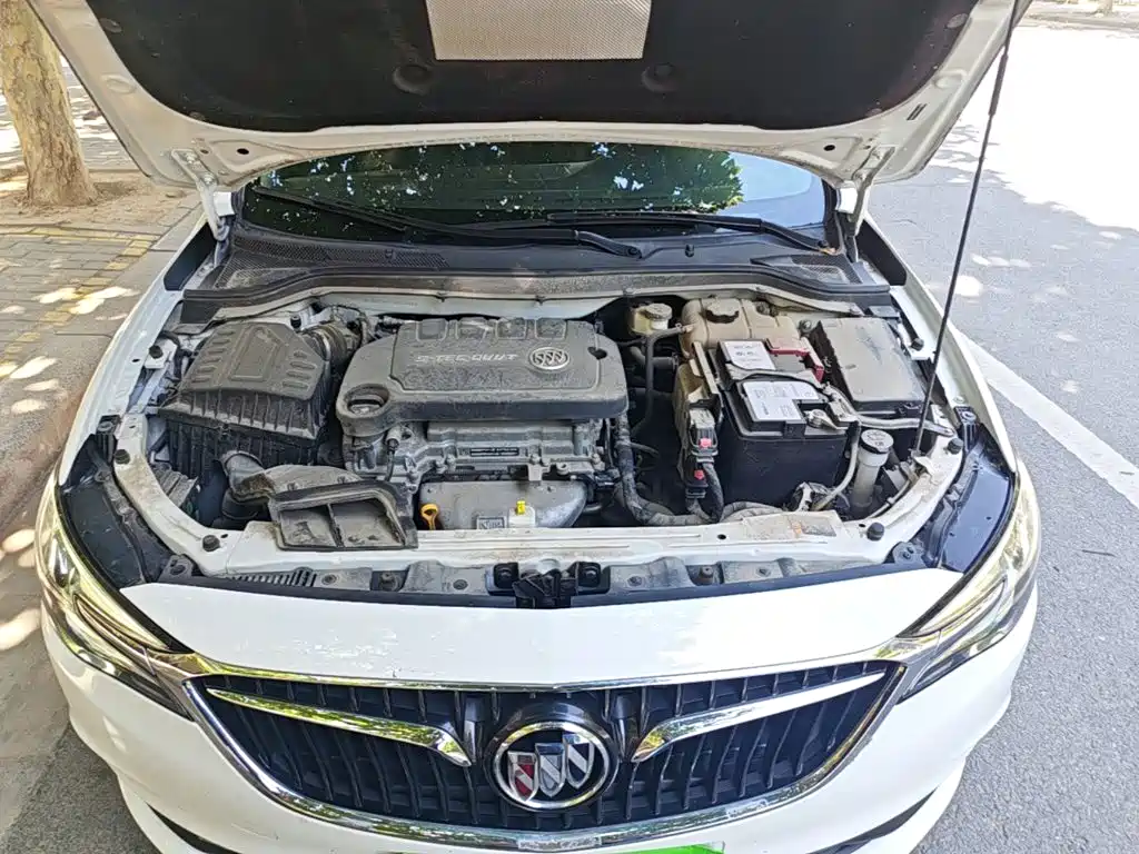 Buick Excelle 2020 — фото 20