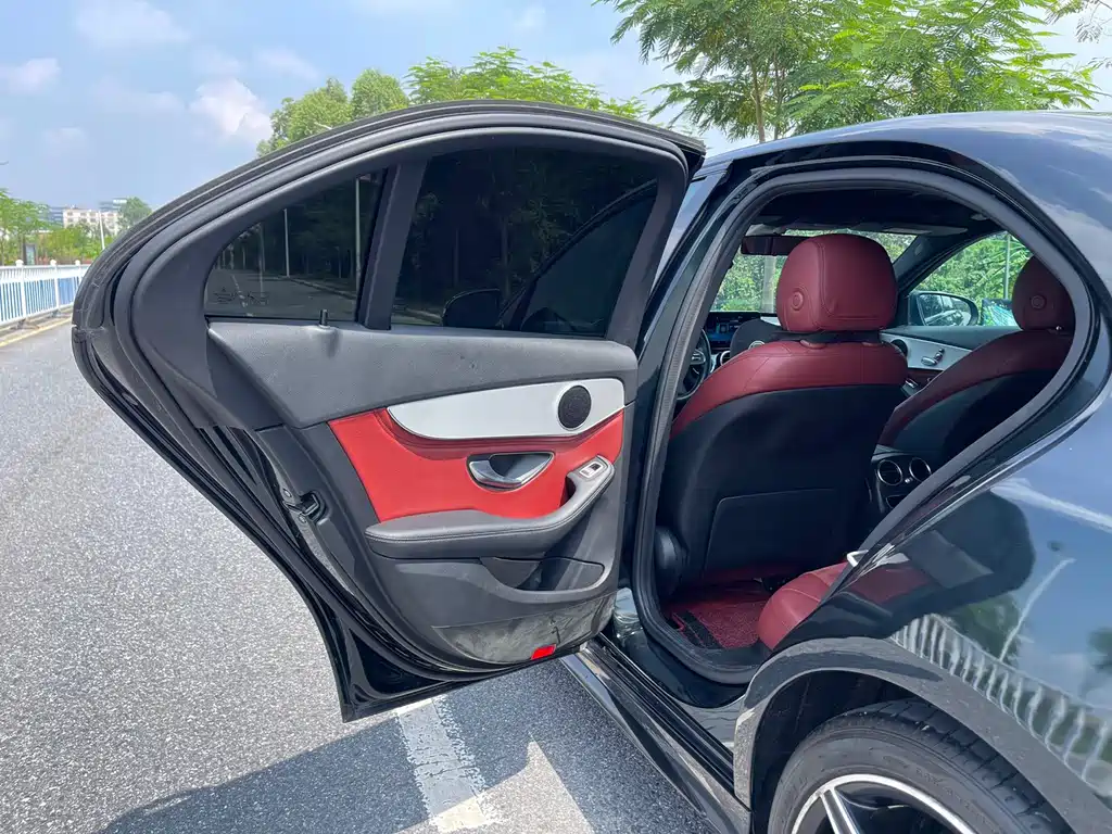 Mercedes-Benz C-Class 2020 — фото 29