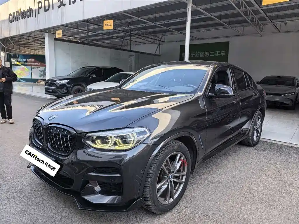 BMW X4 2020 — фото 1