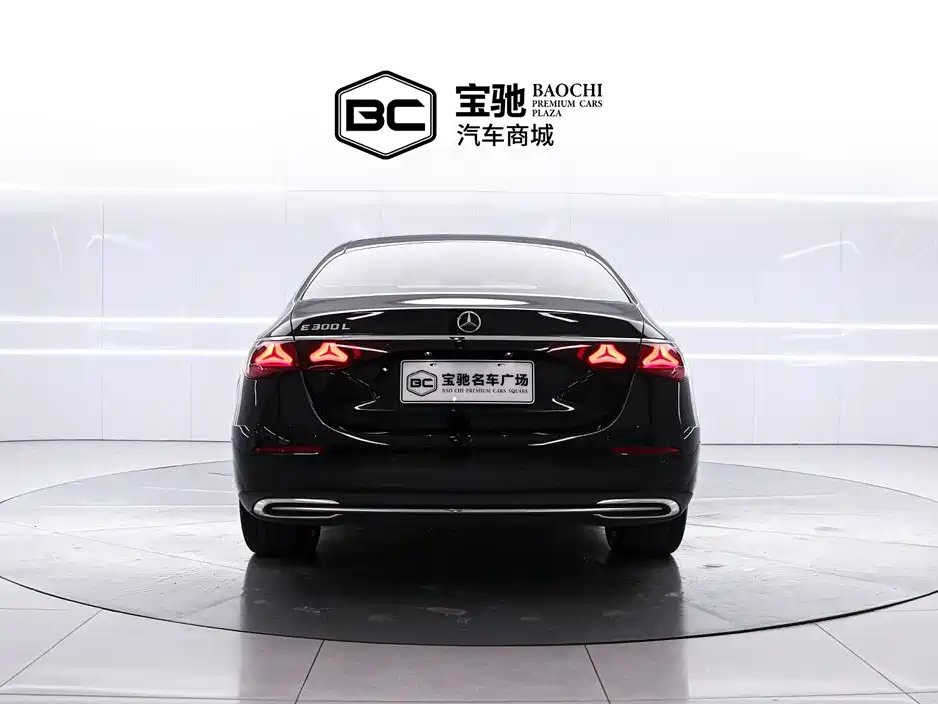 Mercedes-Benz E-Class 2024