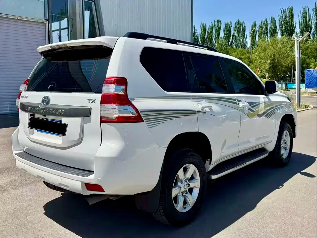 Toyota Prado 2016