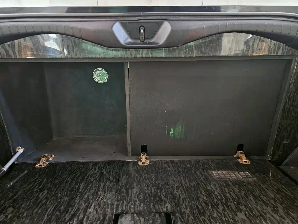 Toyota Alphard 2019 — фото 21