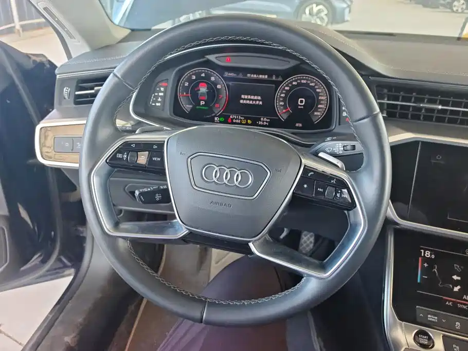 Audi A7L 2024 — фото 15