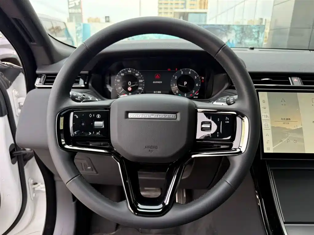 Land Rover Velar 2025 — фото 11