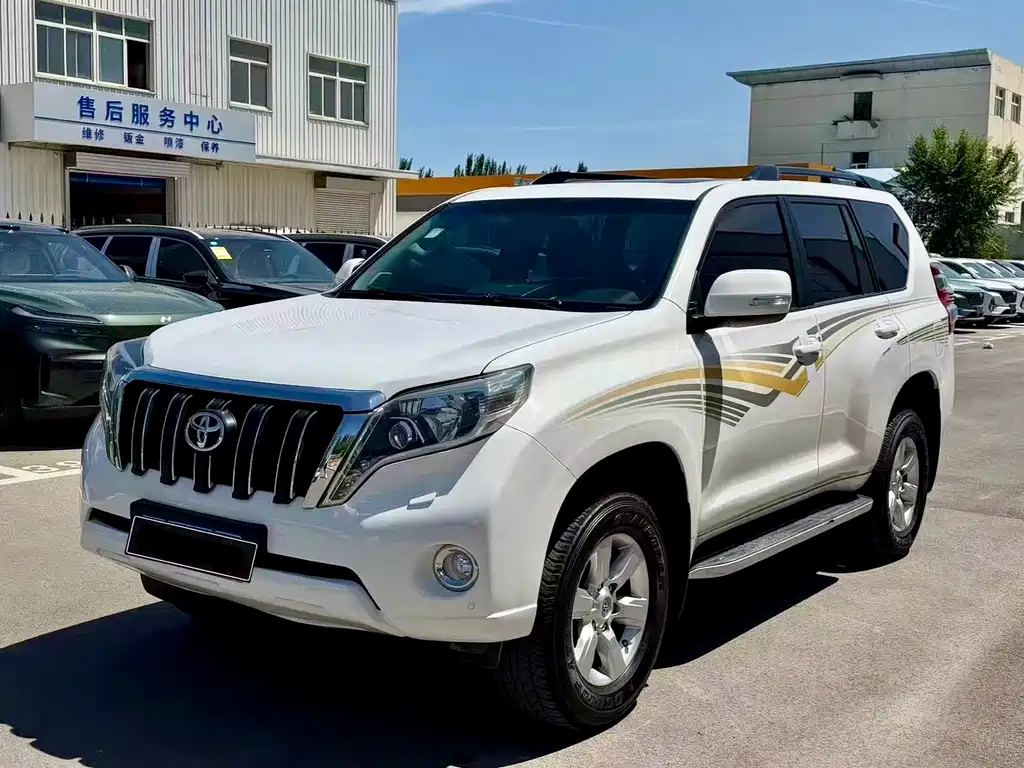 Toyota Prado 2016