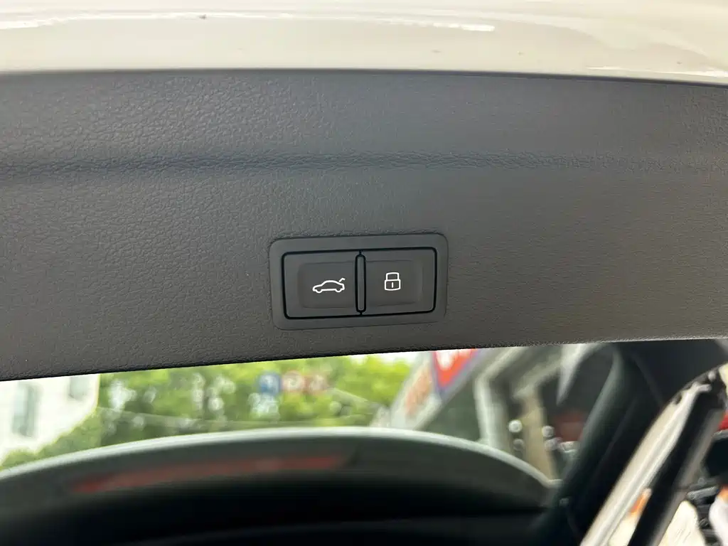 Audi Q3 Sportback 2020 — фото 15