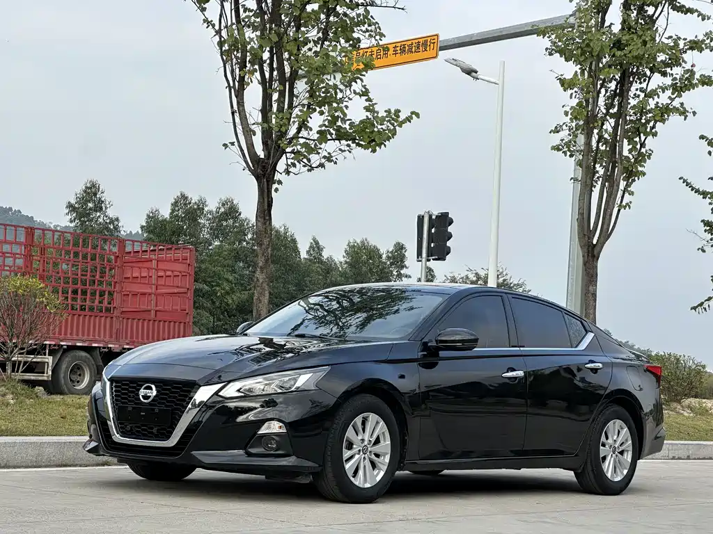 Nissan Teana 2019