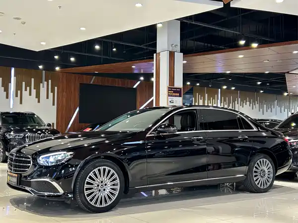Mercedes-Benz E-Class 2023