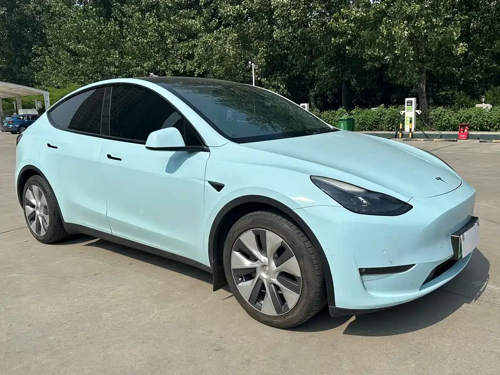 Tesla Model Y 2022 — фото 27