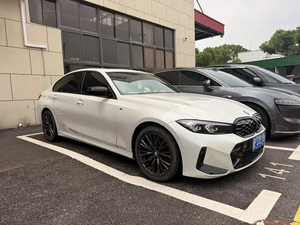 BMW 3 Series 2024