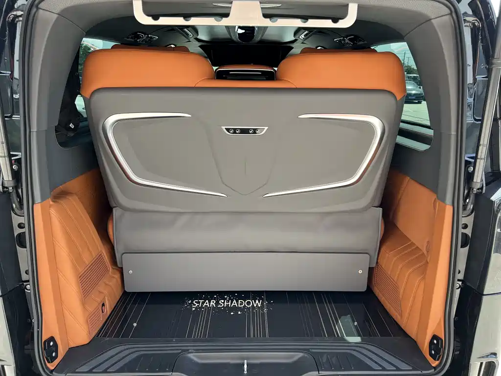 Mercedes-Benz Vito 2025 — фото 11