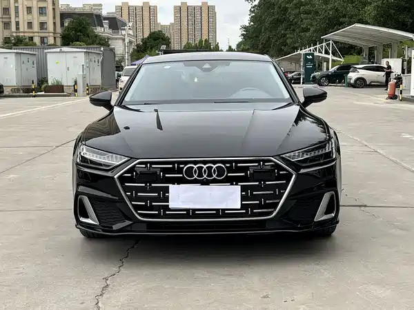 Audi A7L 2024