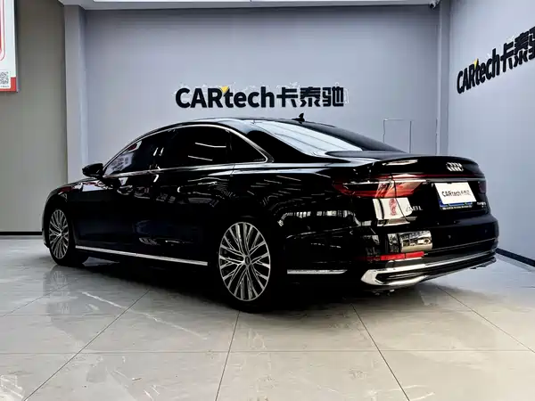 Audi A8 2023