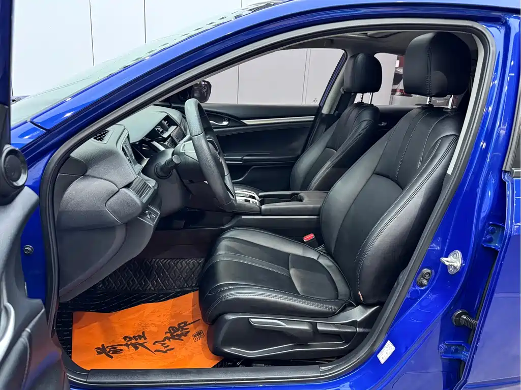 Honda Civic 2020 — фото 9