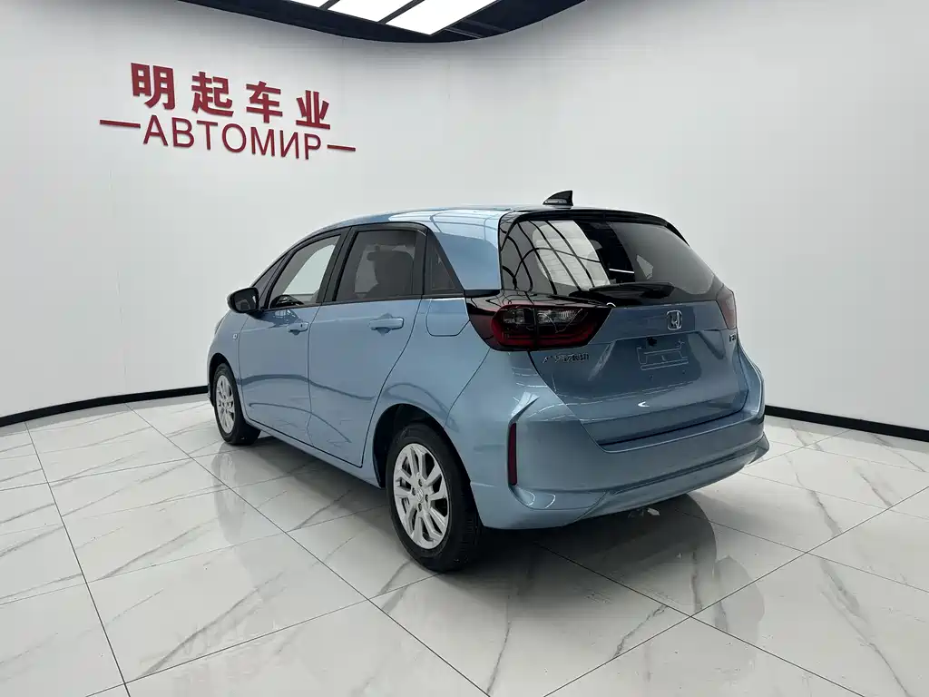 Honda Fit 2023 — фото 8
