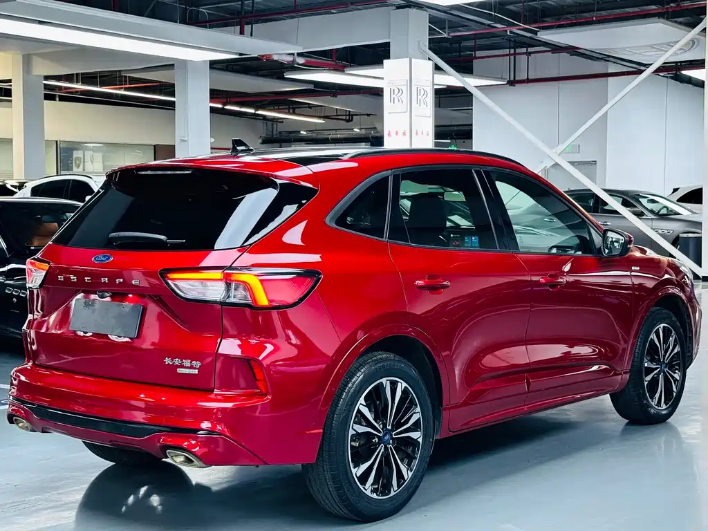 Ford Edge 2022 — фото 15