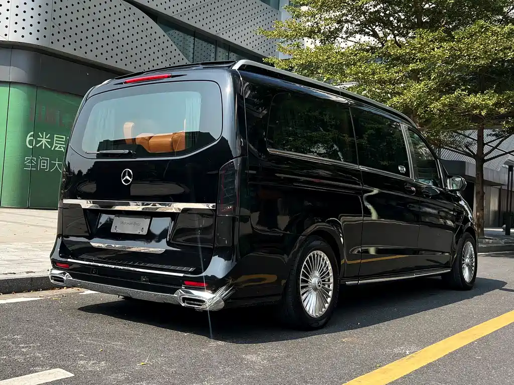 Mercedes-Benz Vito 2022 — фото 4