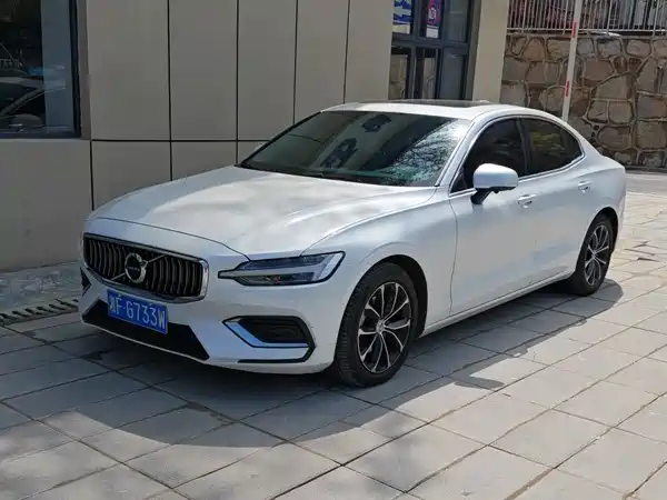 Volvo S60 2021