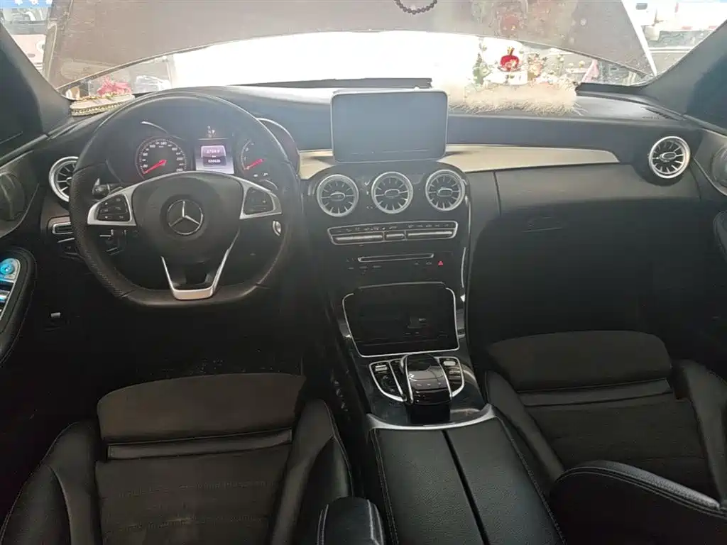 Mercedes-Benz C-Class 2018 — фото 10