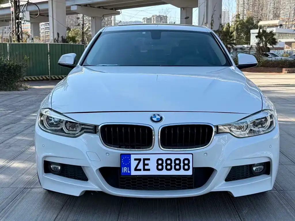 BMW 3 Series 2019 — фото 2