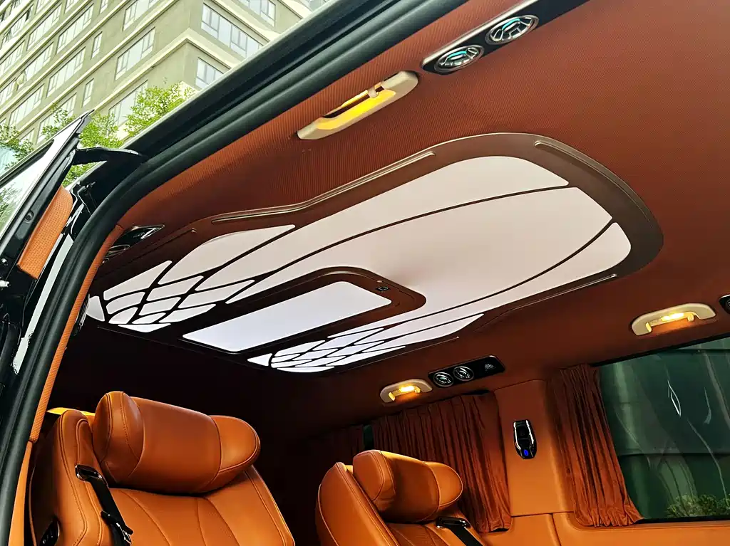 Mercedes-Benz Vito 2023 — фото 15