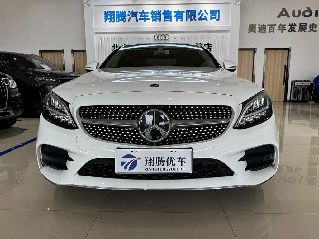 Mercedes-Benz C-Class 2019 — фото 2