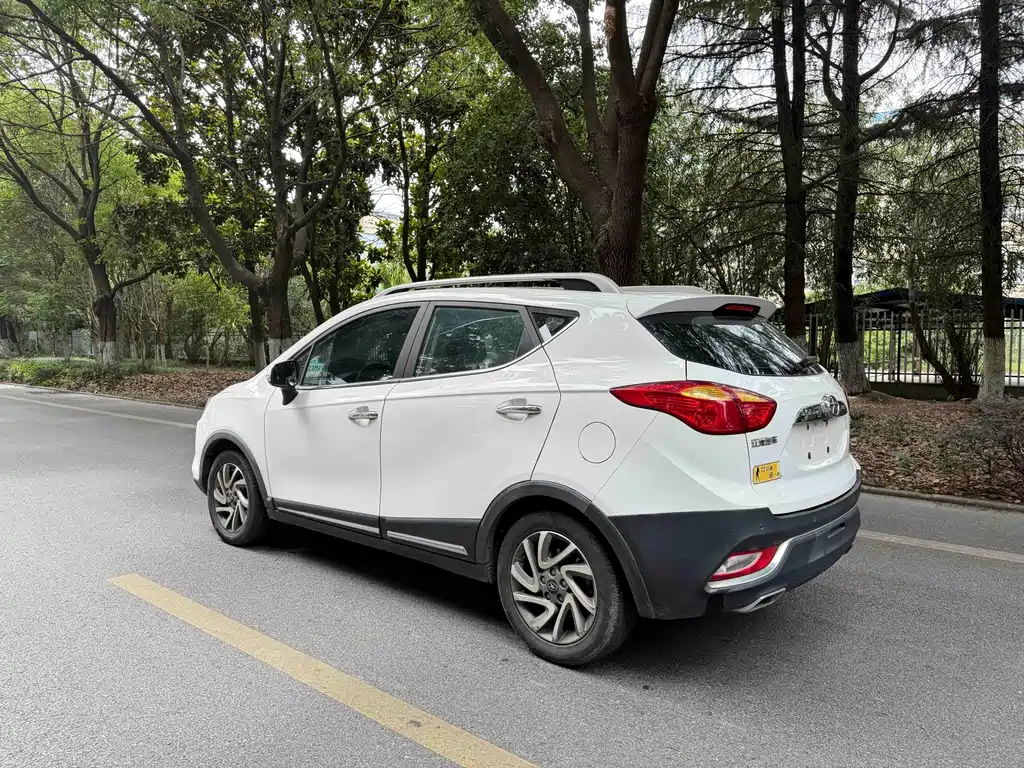 JAC Refine S3 2015