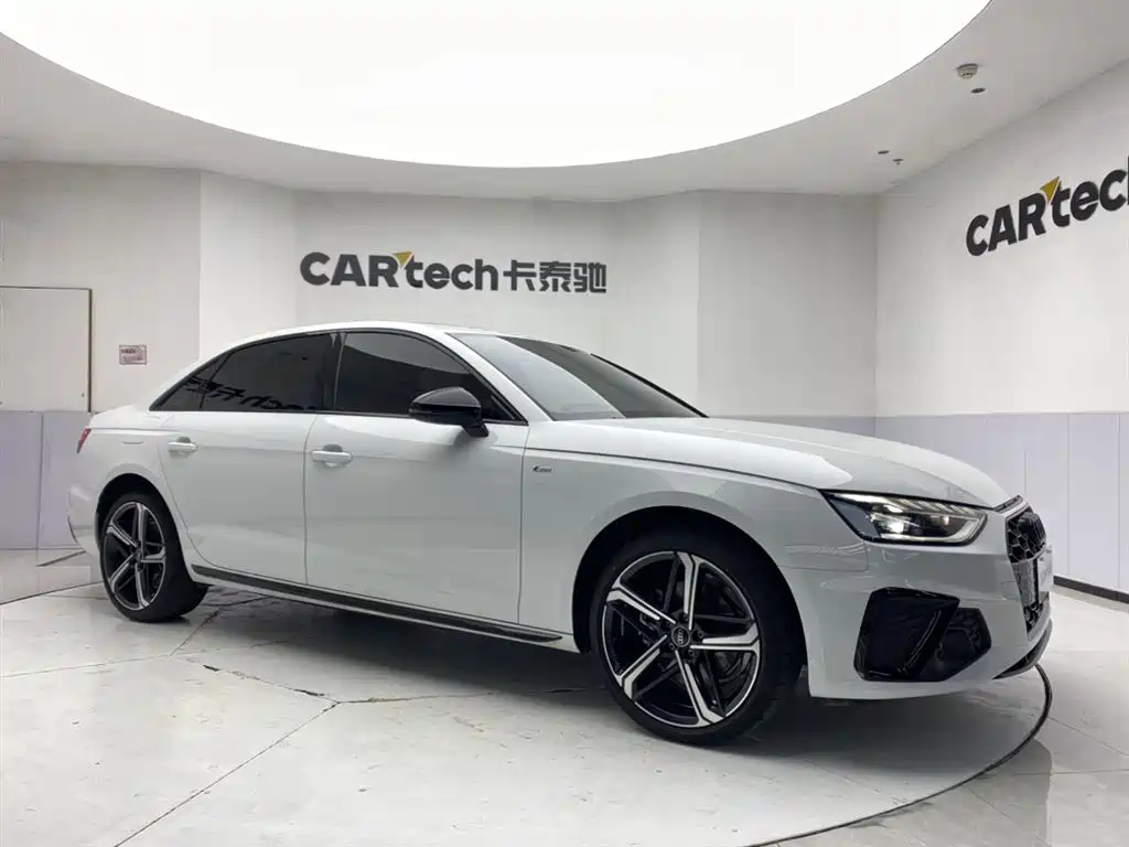 Audi A4L 2025