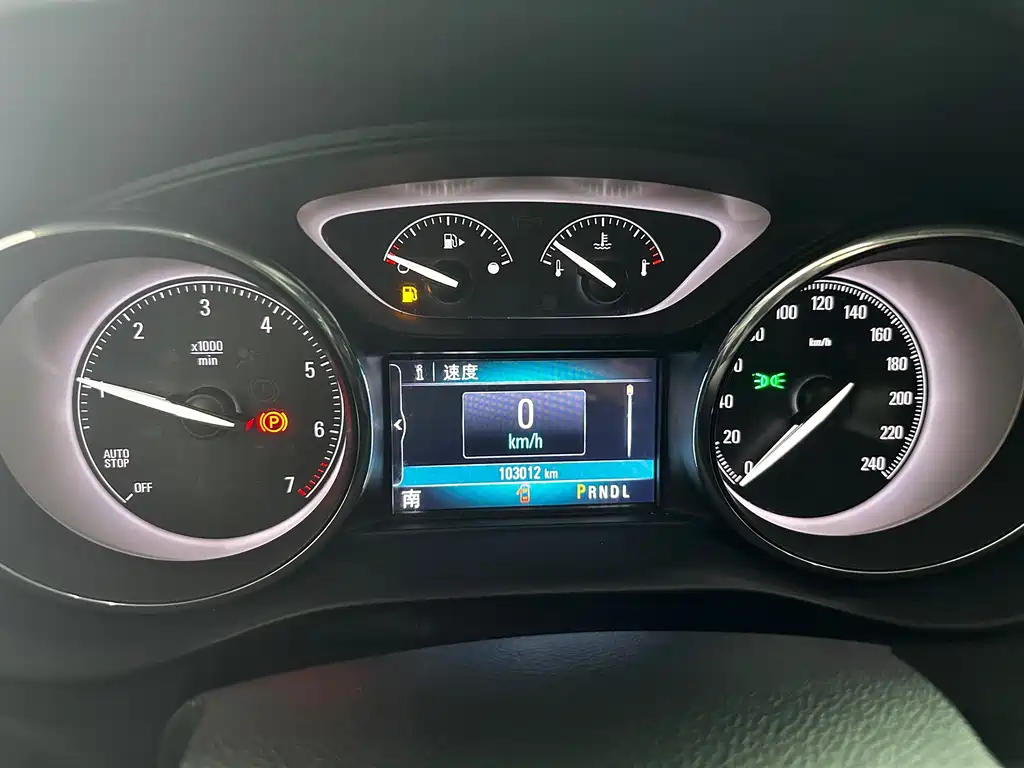 Buick Envision Plus 2019 — фото 11